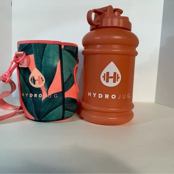 Hydro Jug 73 oz Coral With Removable Green/Coral Sleeve Detachable Adjust Strap - Picture 4 of 13
